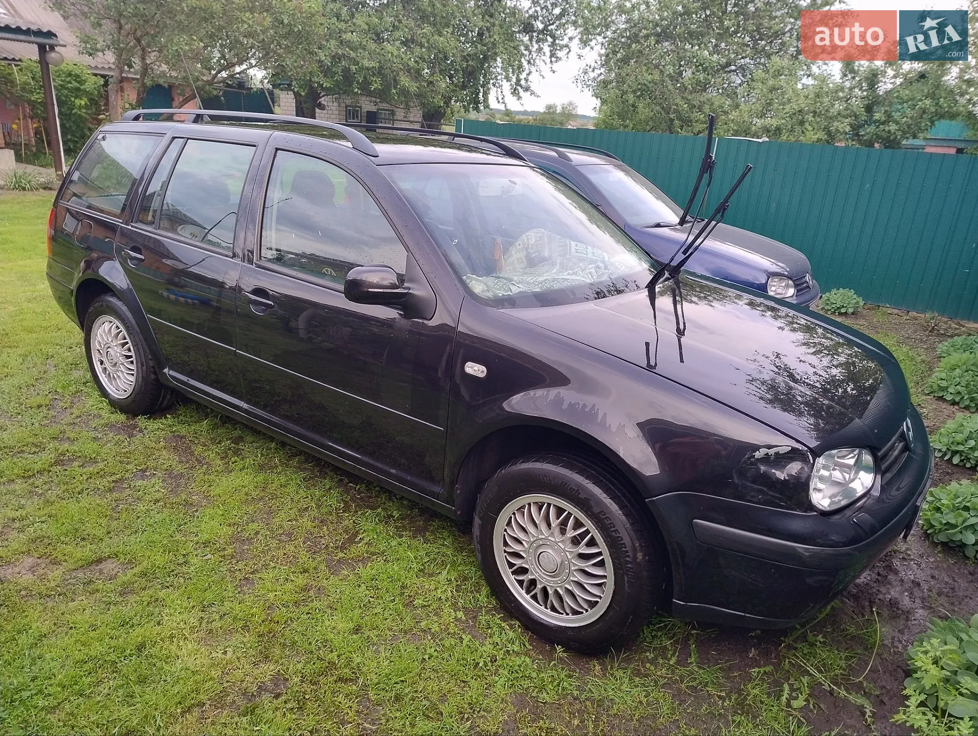 Volkswagen Golf, 2004