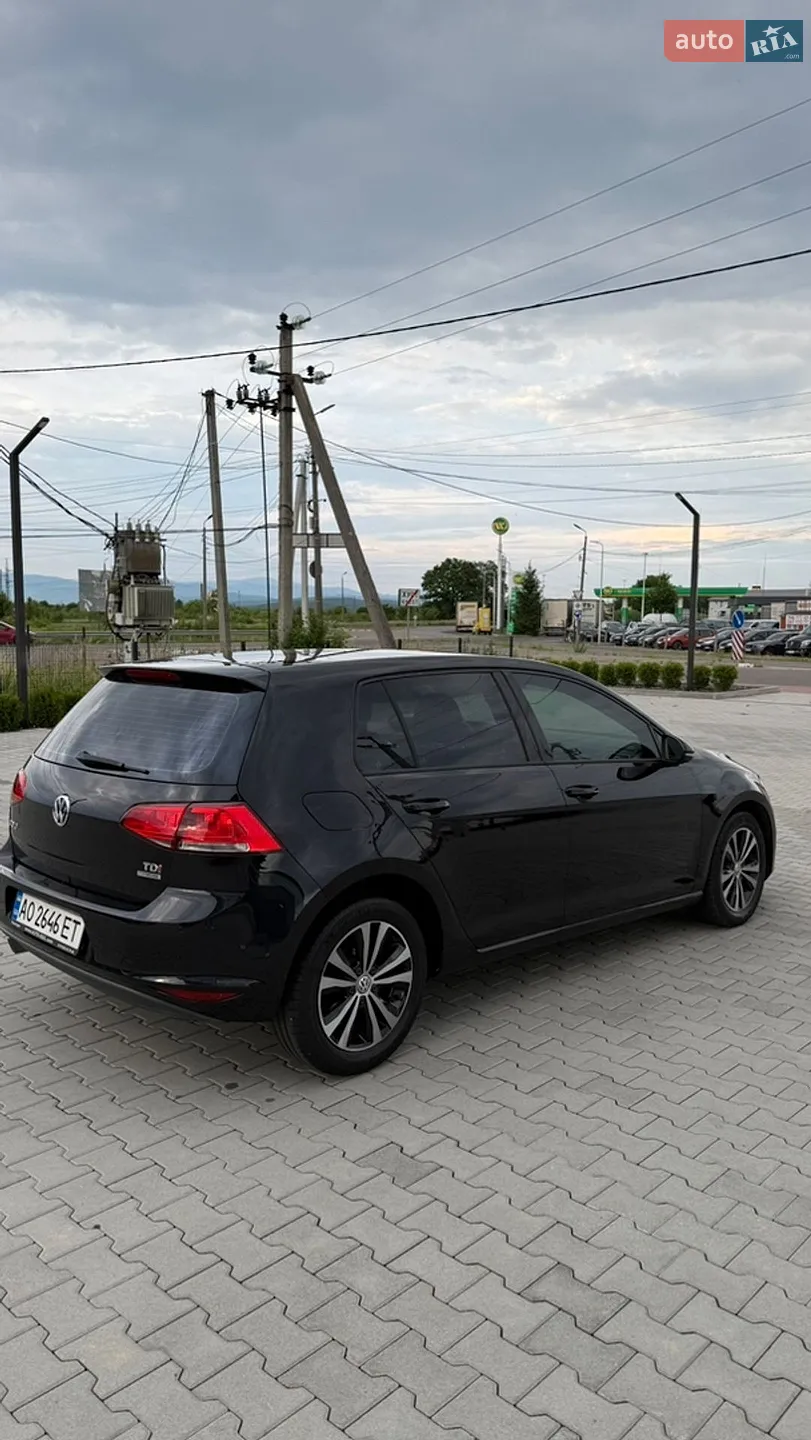 Volkswagen Golf, 2013
