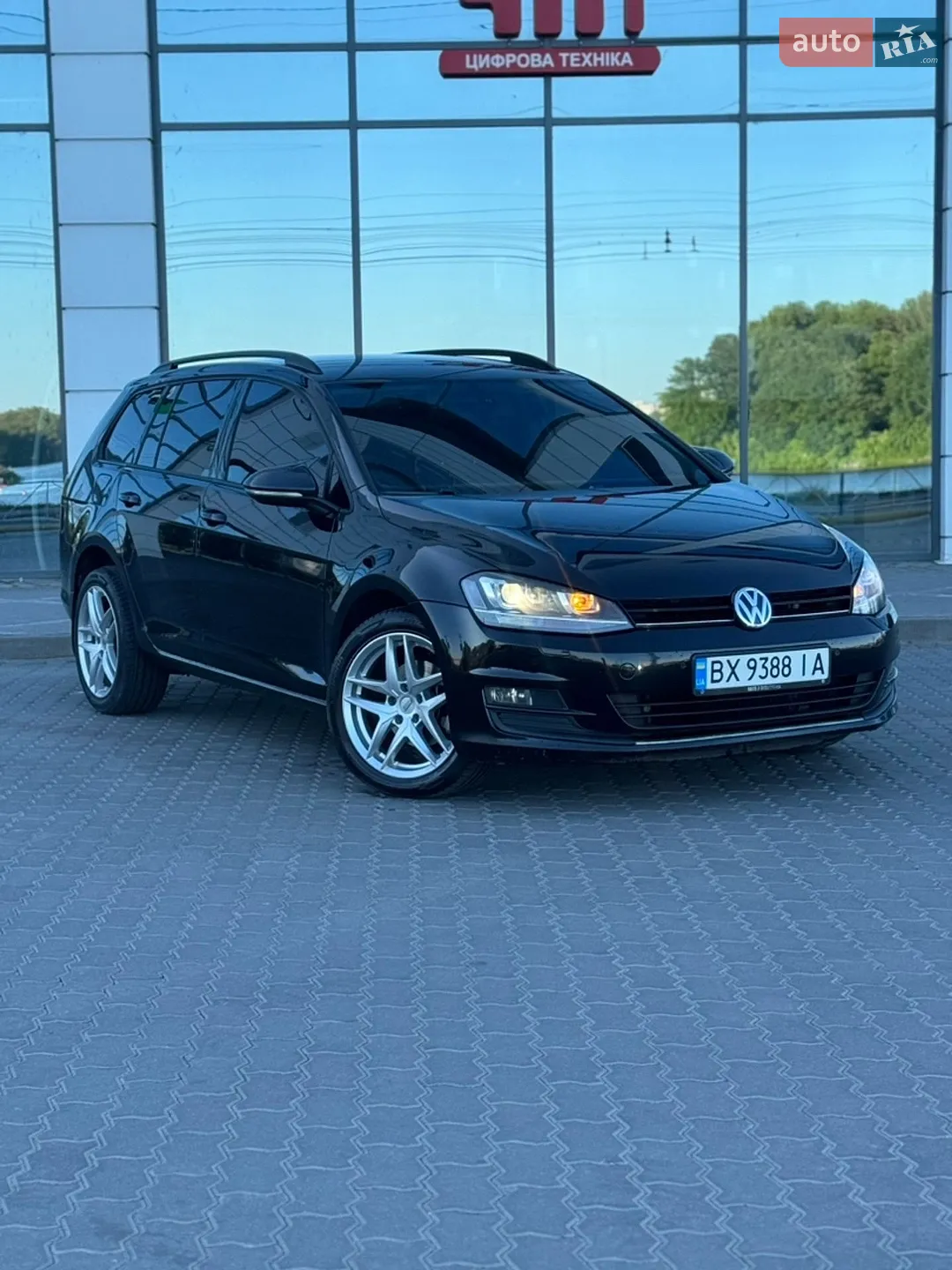 Volkswagen Golf, 2013