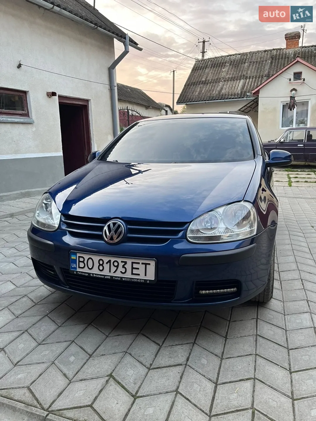 Volkswagen Golf, 2005