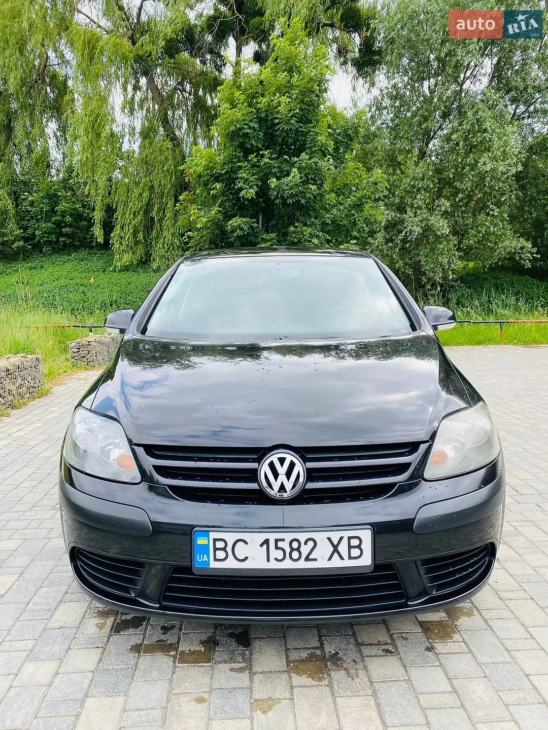 Volkswagen Golf, 2005