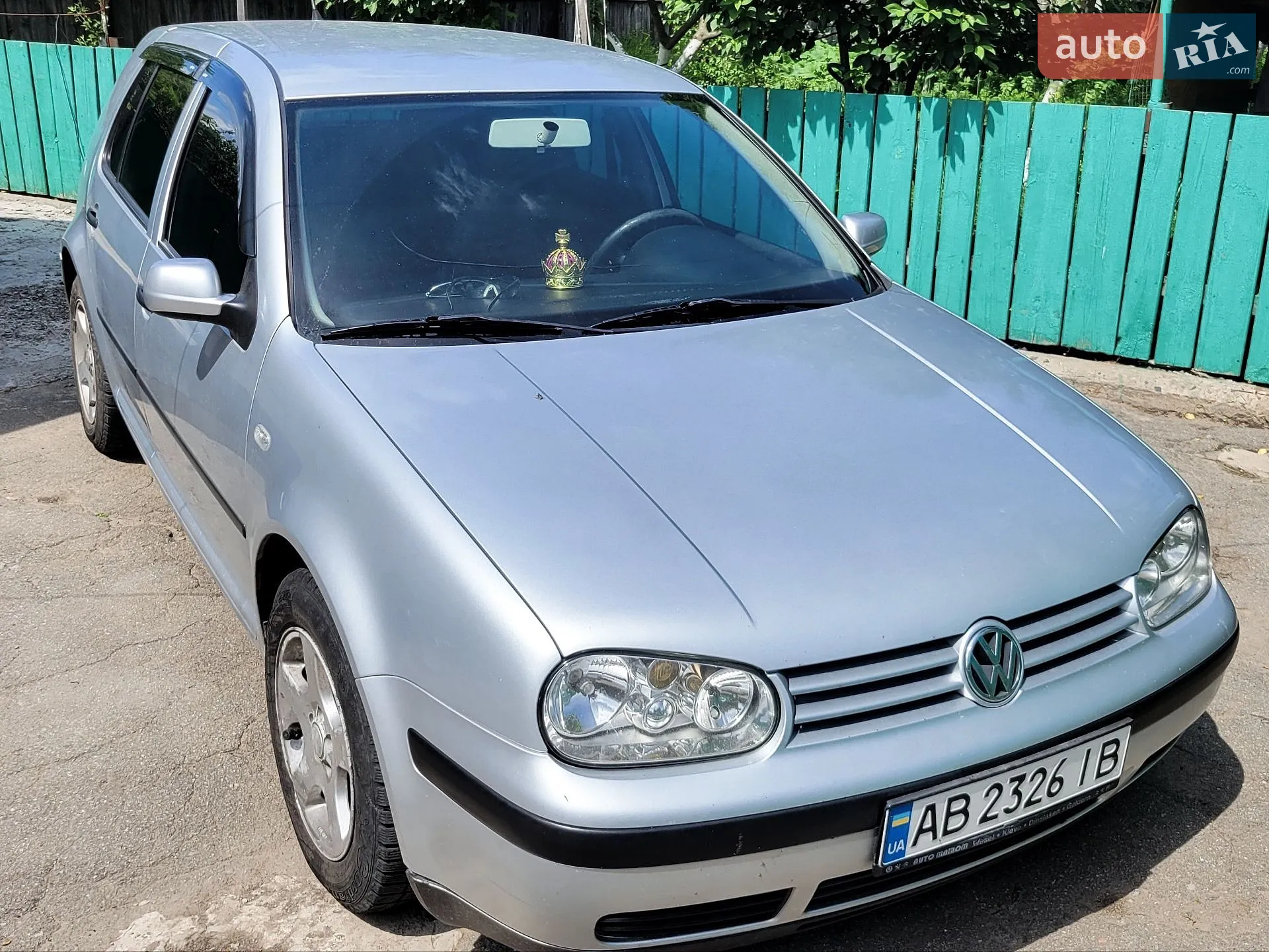 Volkswagen Golf, 2001