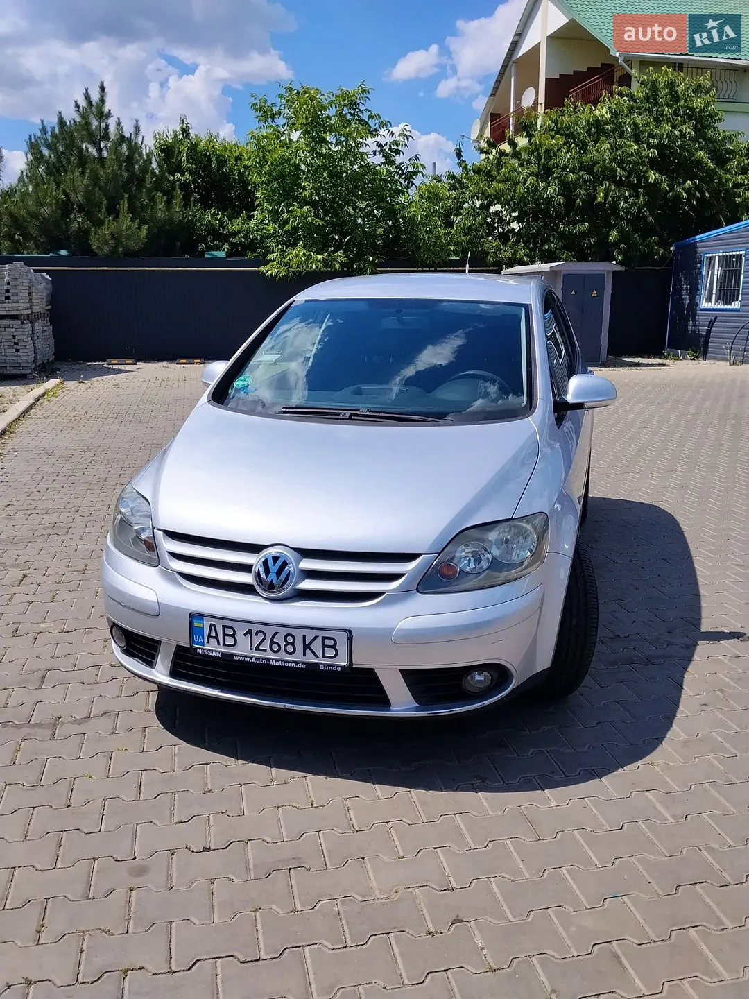 Volkswagen Golf, 2005