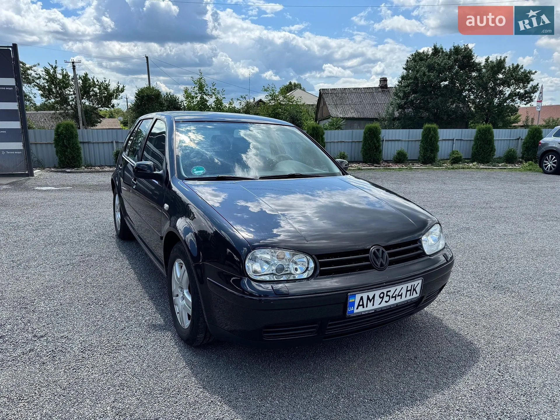 Volkswagen Golf, 2001