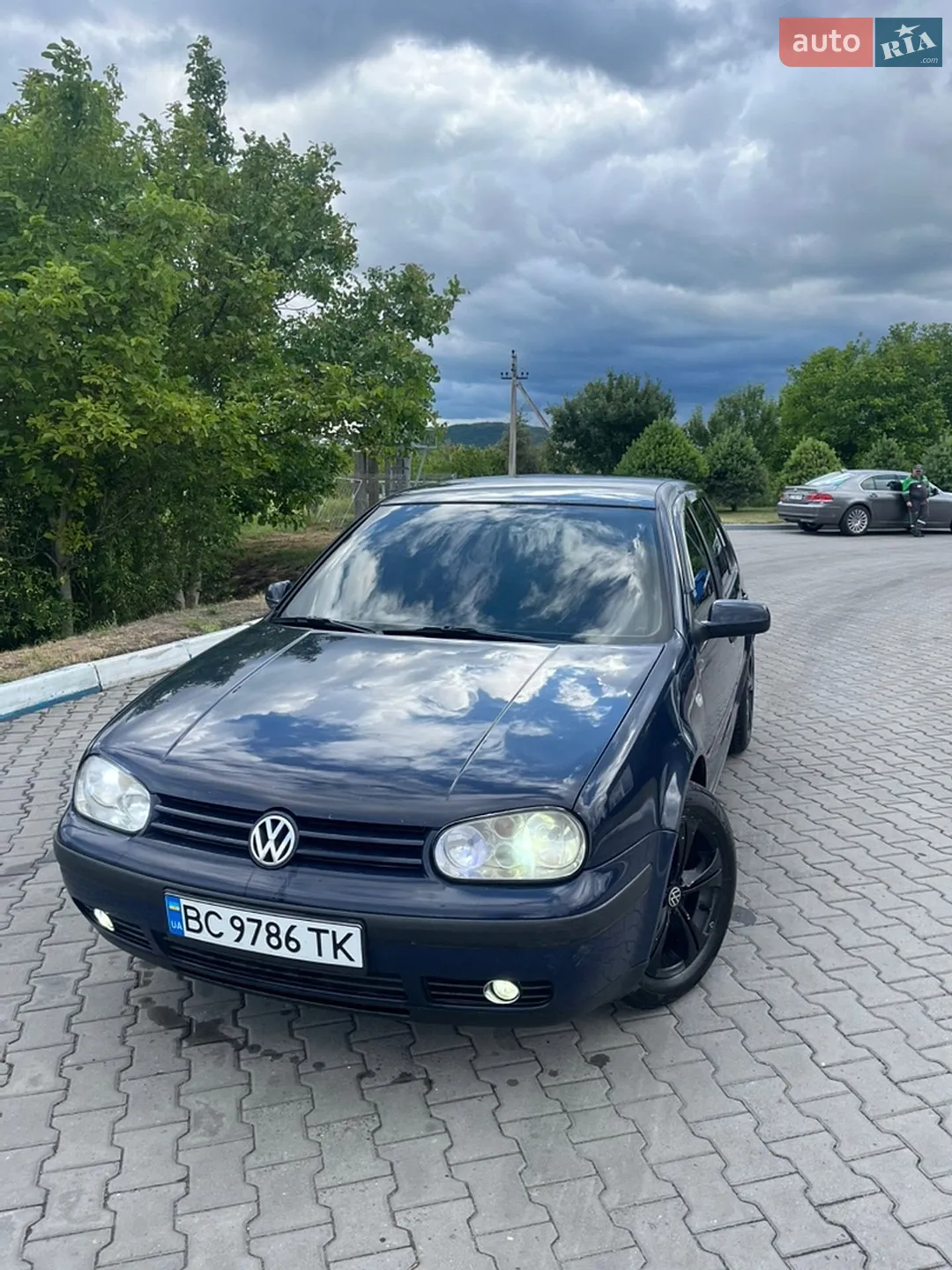 Volkswagen Golf, 2000