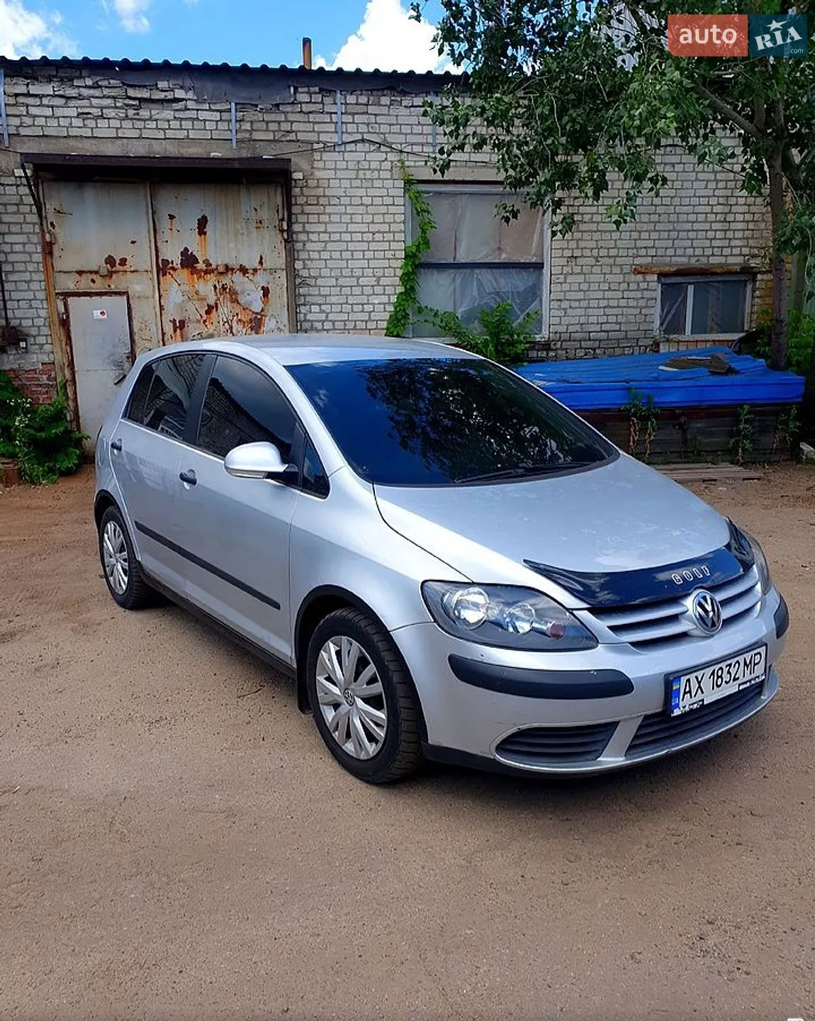 Volkswagen Golf, 2005