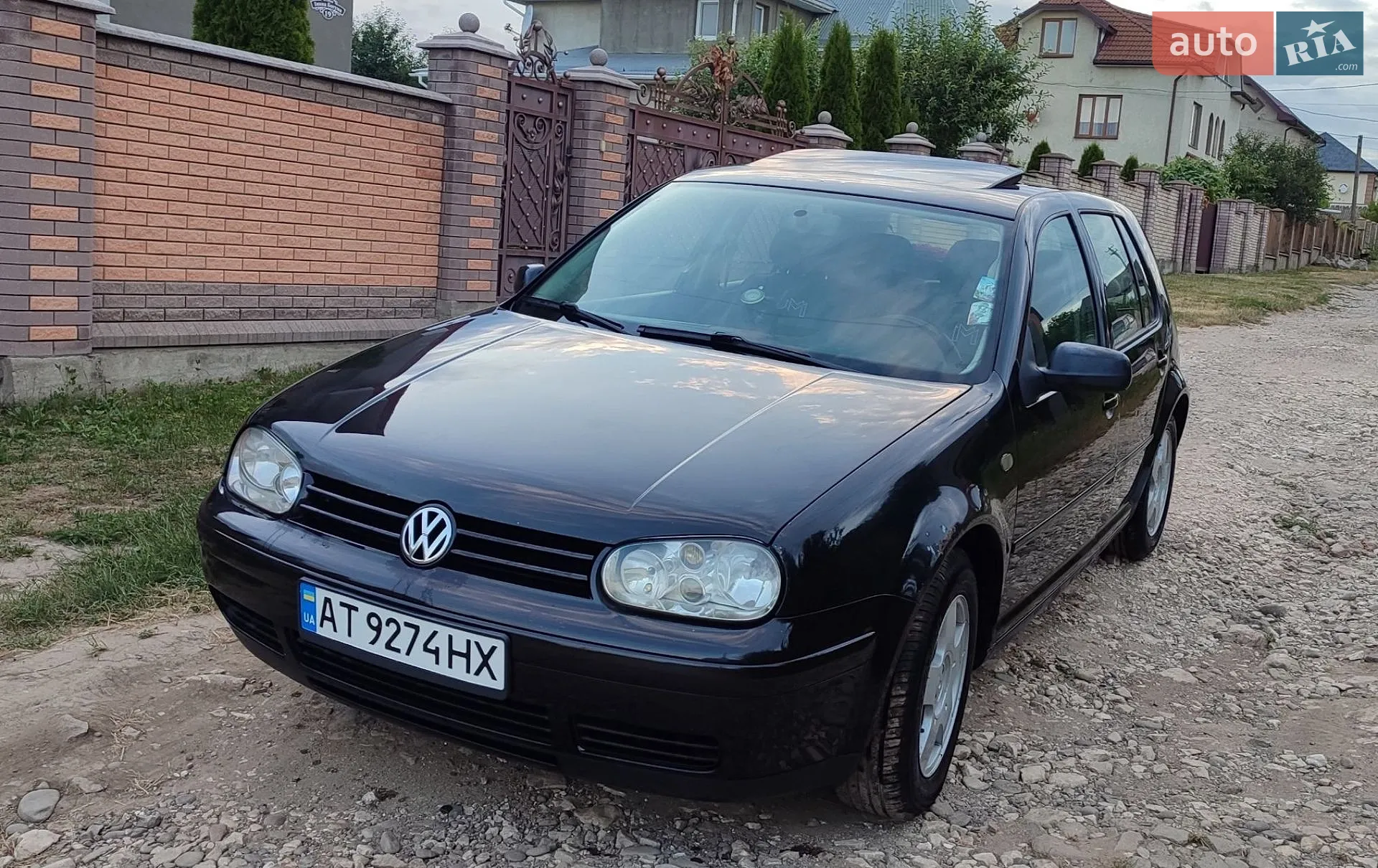 Volkswagen Golf, 1998