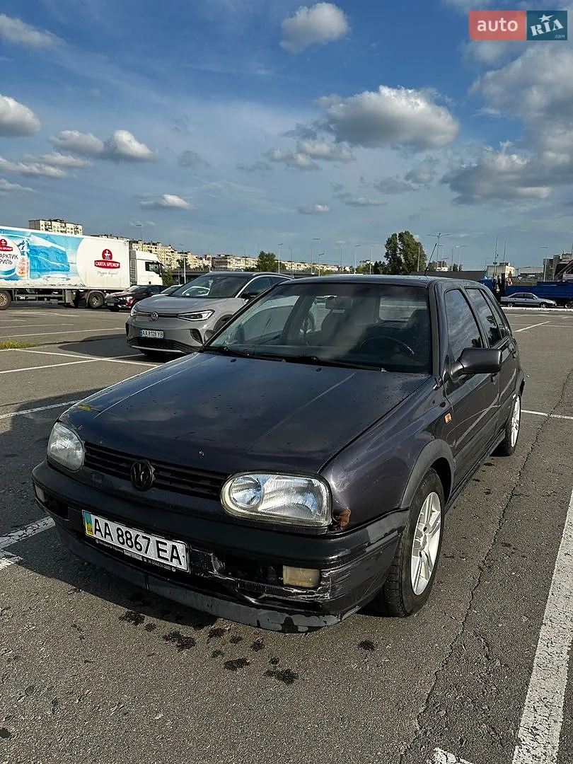 Volkswagen Golf, 1995