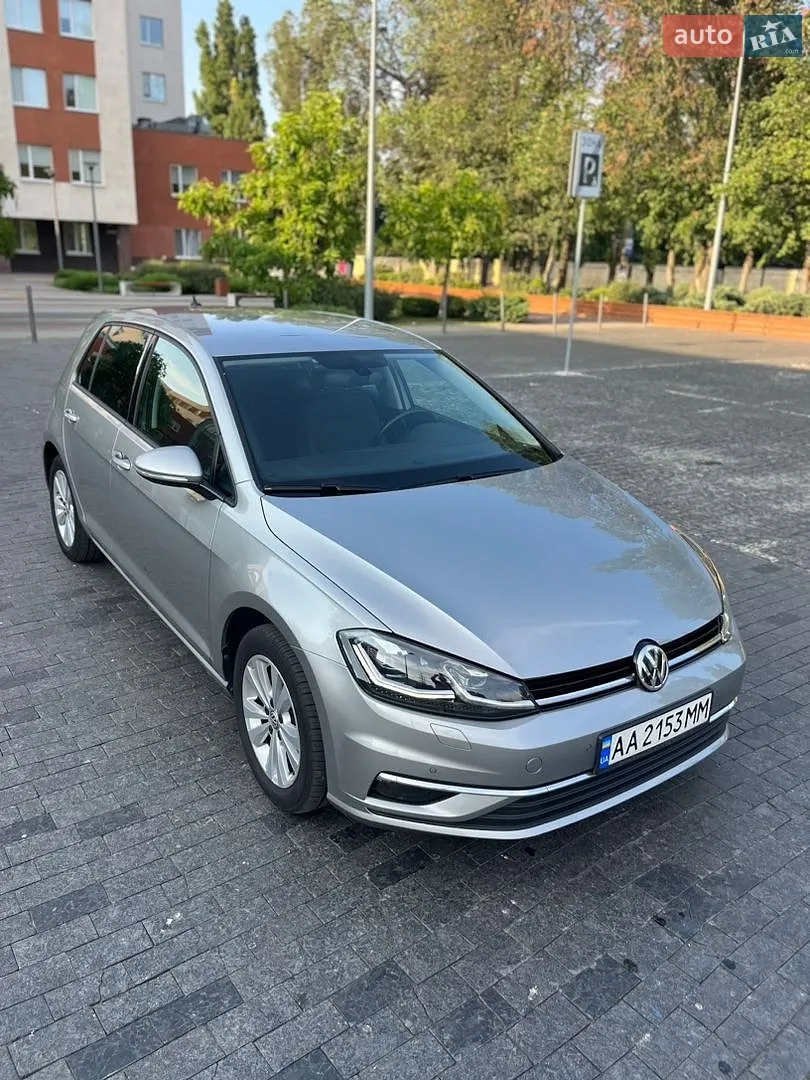 Volkswagen Golf, 2019