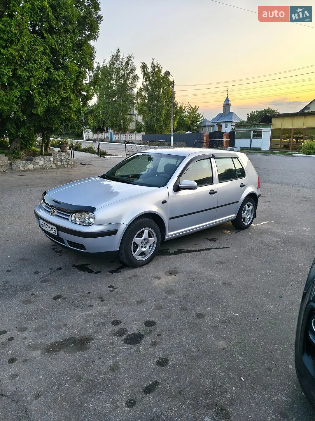 Volkswagen Golf, 1998
