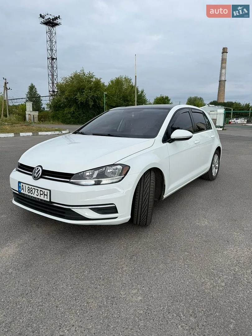 Volkswagen Golf, 2021