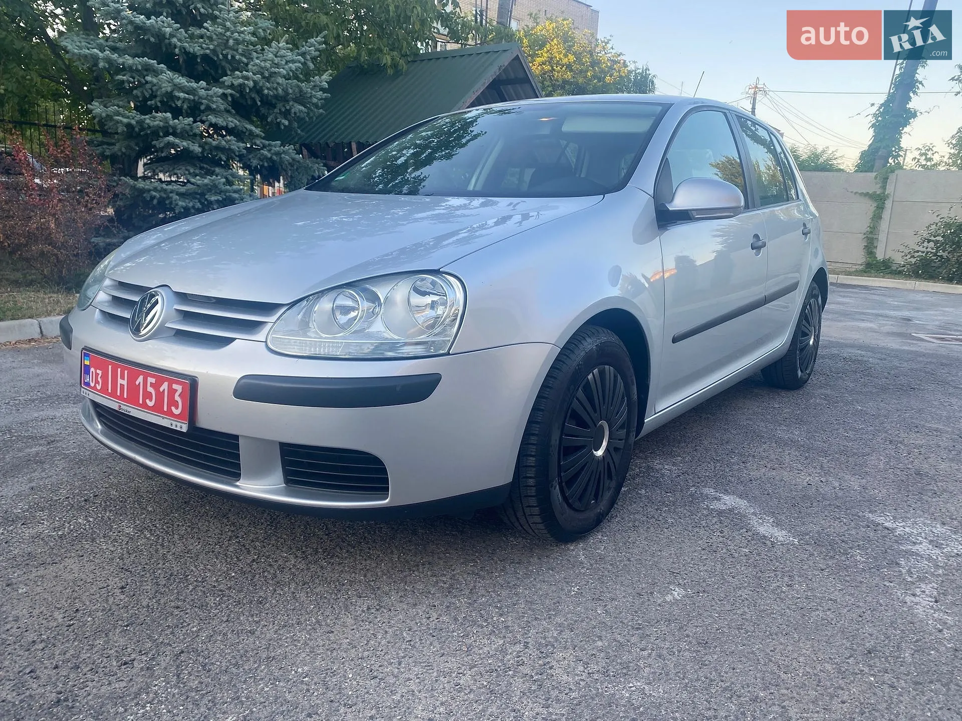 Volkswagen Golf, 2005