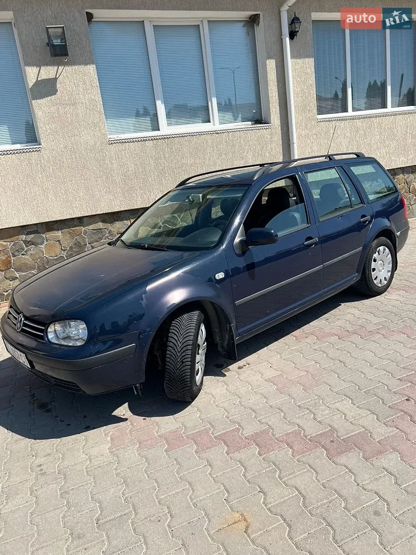 Volkswagen Golf, 2000