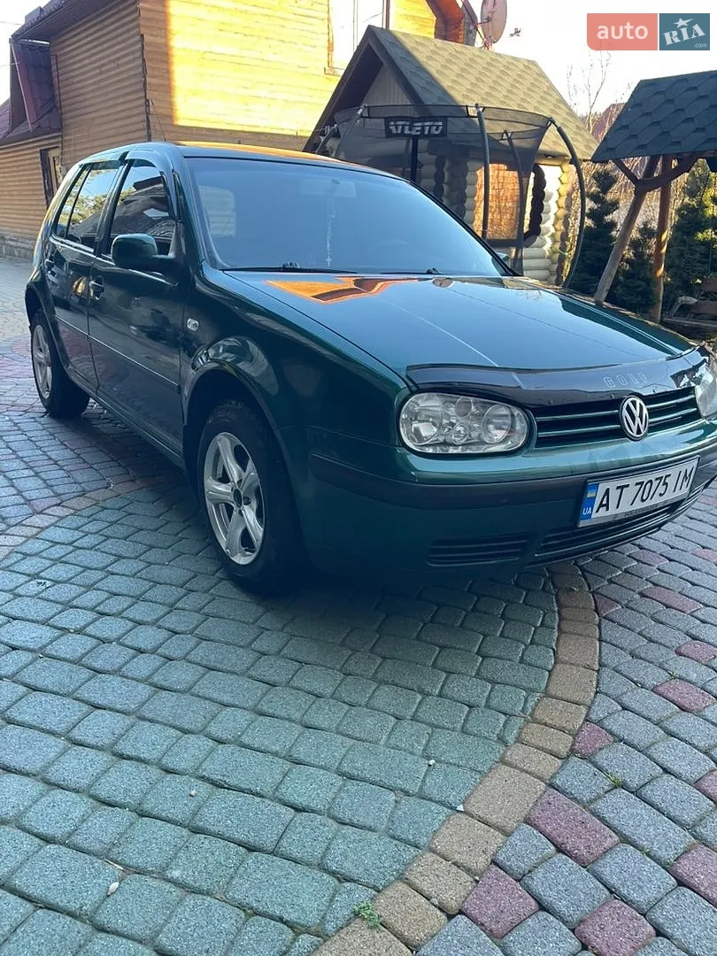 Volkswagen Golf, 2003