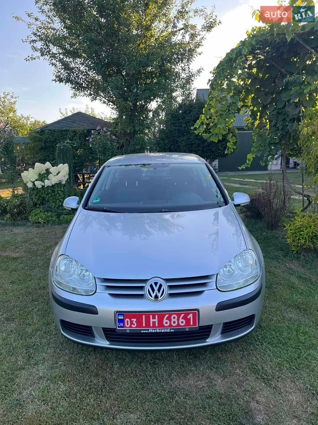 Volkswagen Golf, 2004