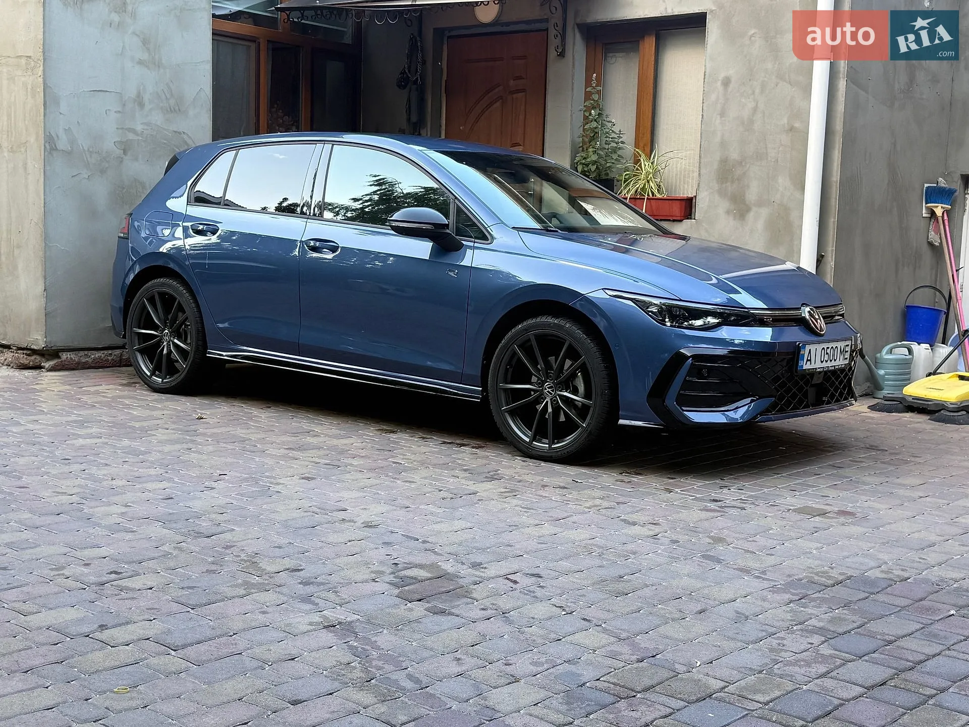 Volkswagen Golf, 2025