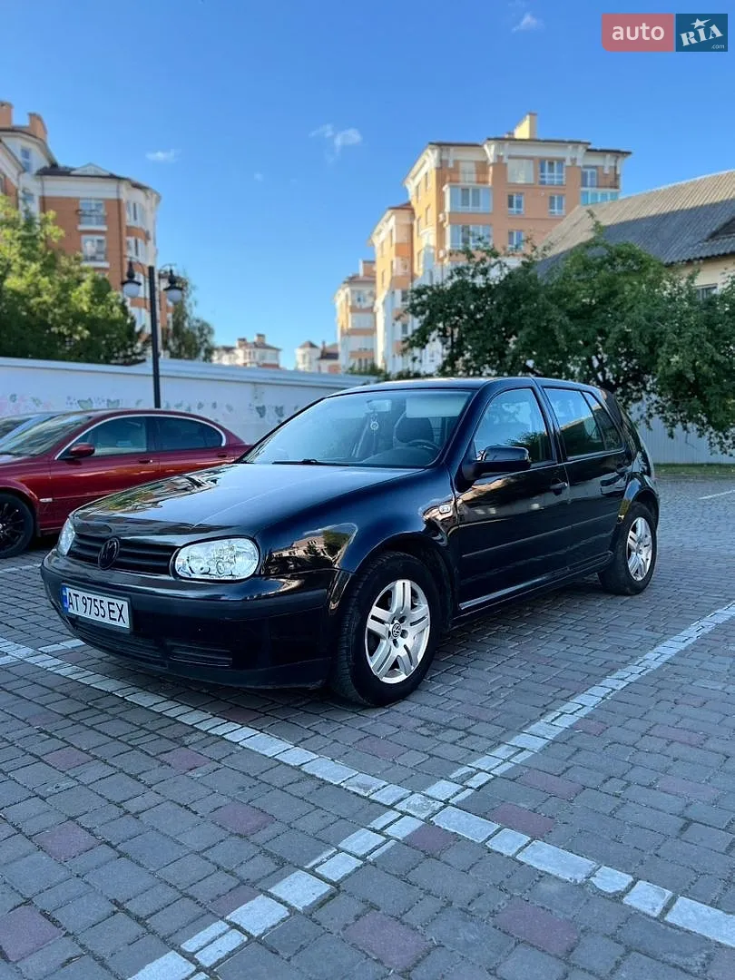 Volkswagen Golf, 2002