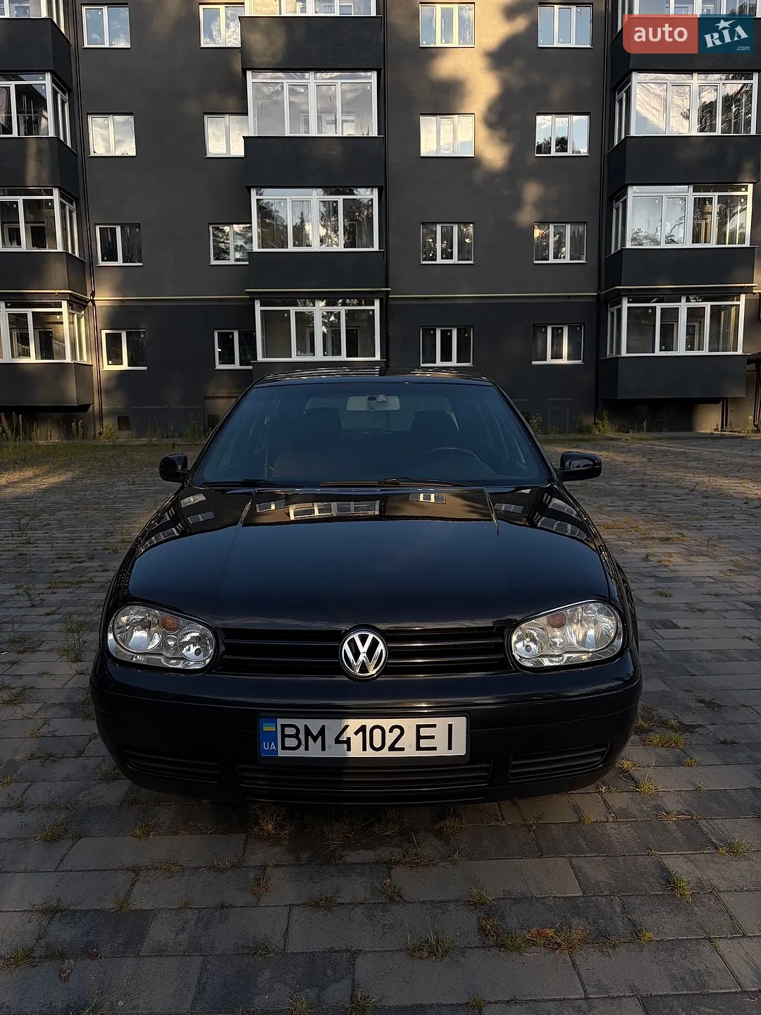 Volkswagen Golf, 2001