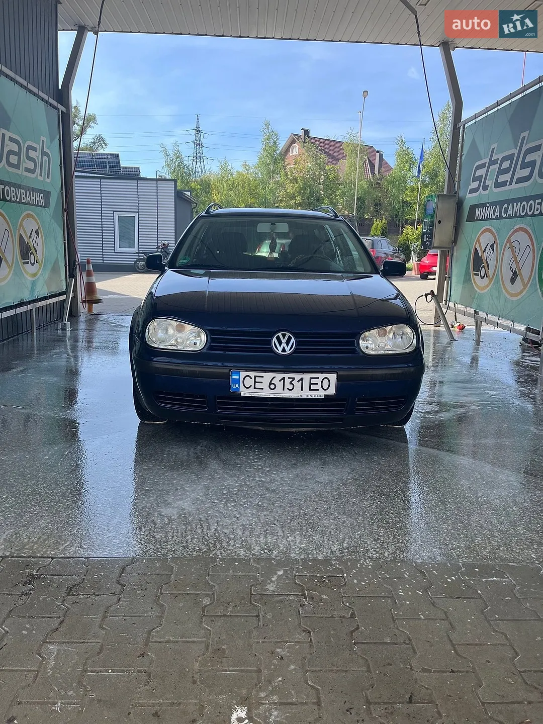 Volkswagen Golf, 2001