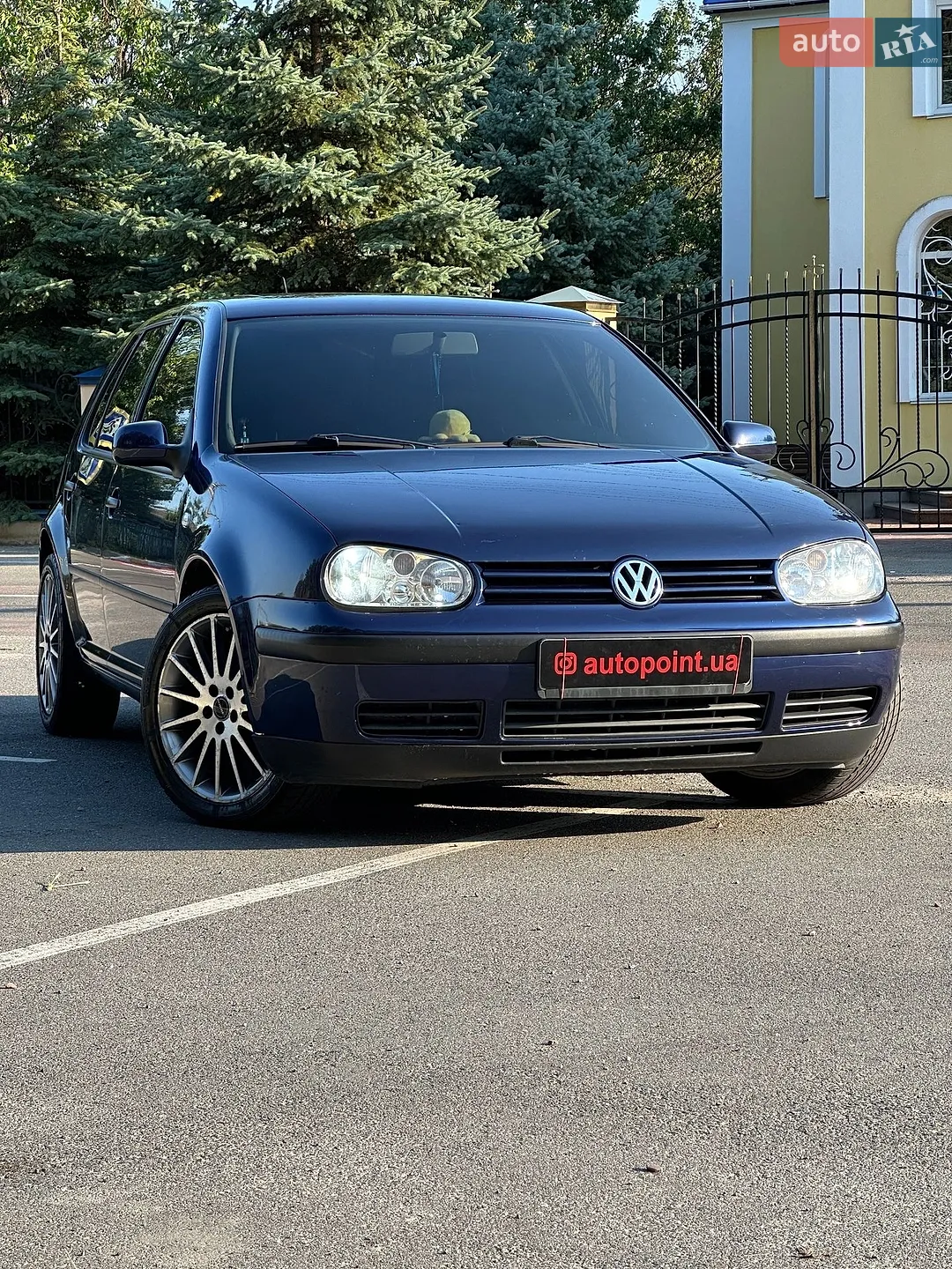 Volkswagen Golf, 2000