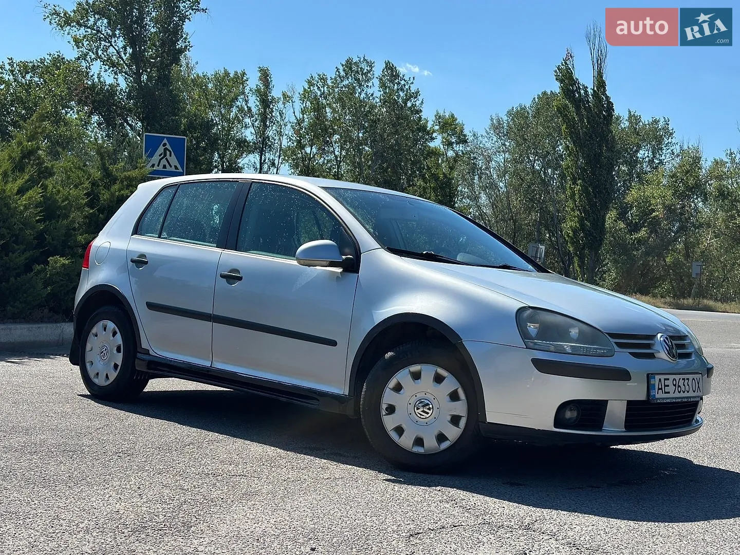 Volkswagen Golf, 2003