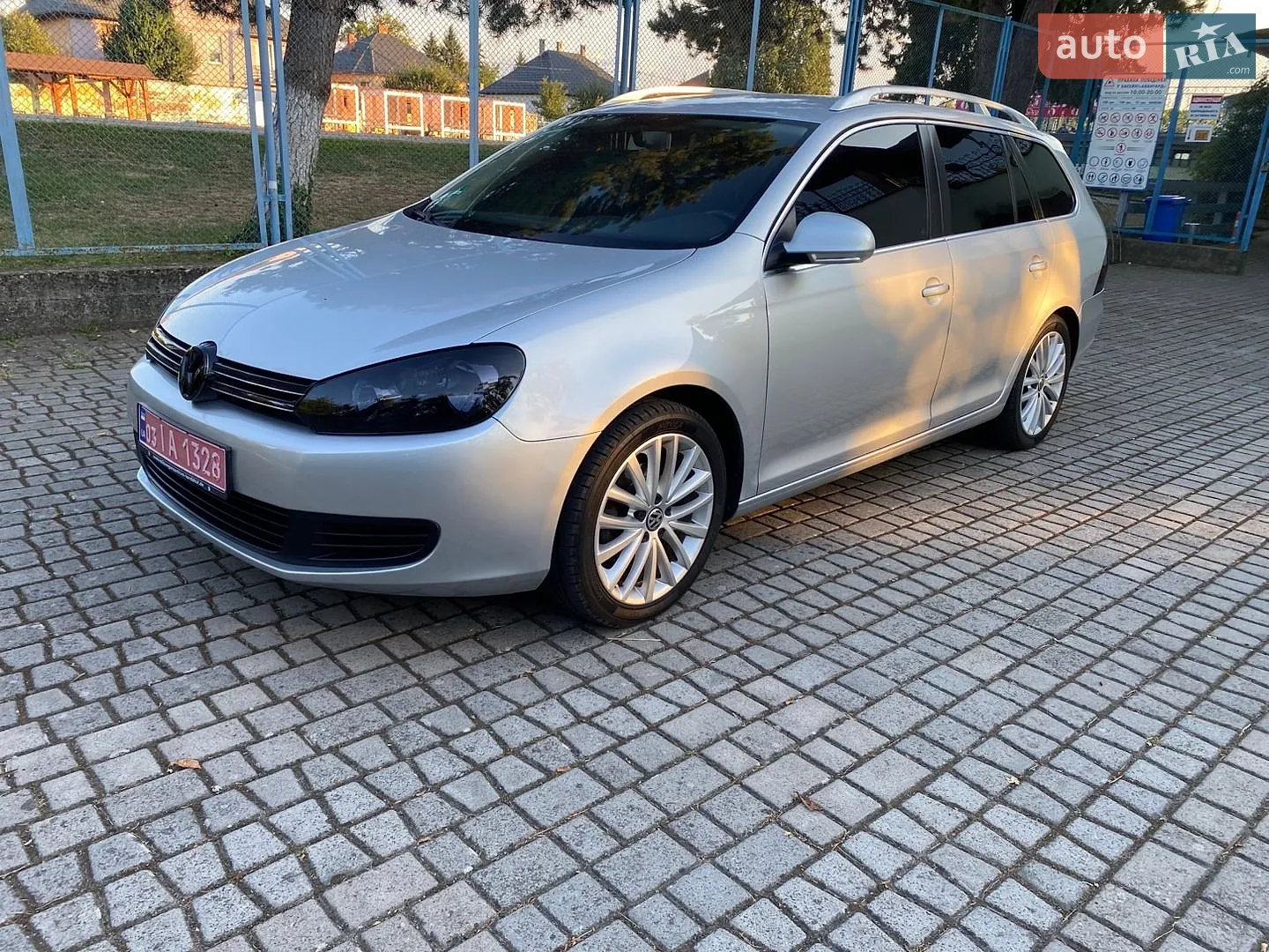 Volkswagen Golf, 2011