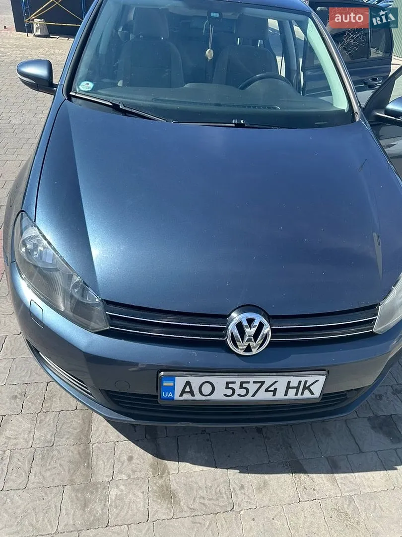 Volkswagen Golf, 2010