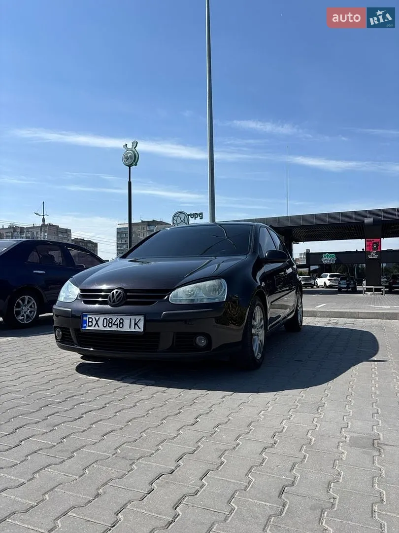 Volkswagen Golf, 2005