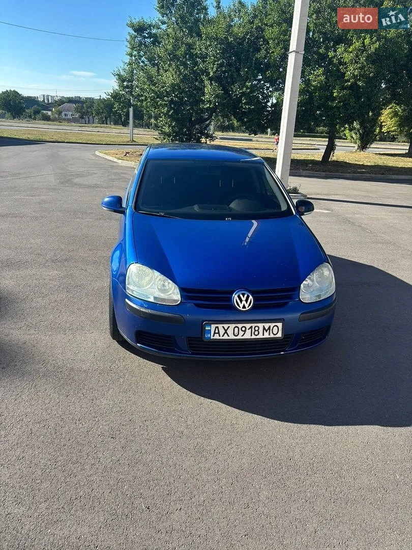 Volkswagen Golf, 2005