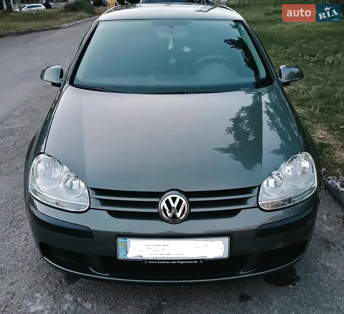 Volkswagen Golf, 2004