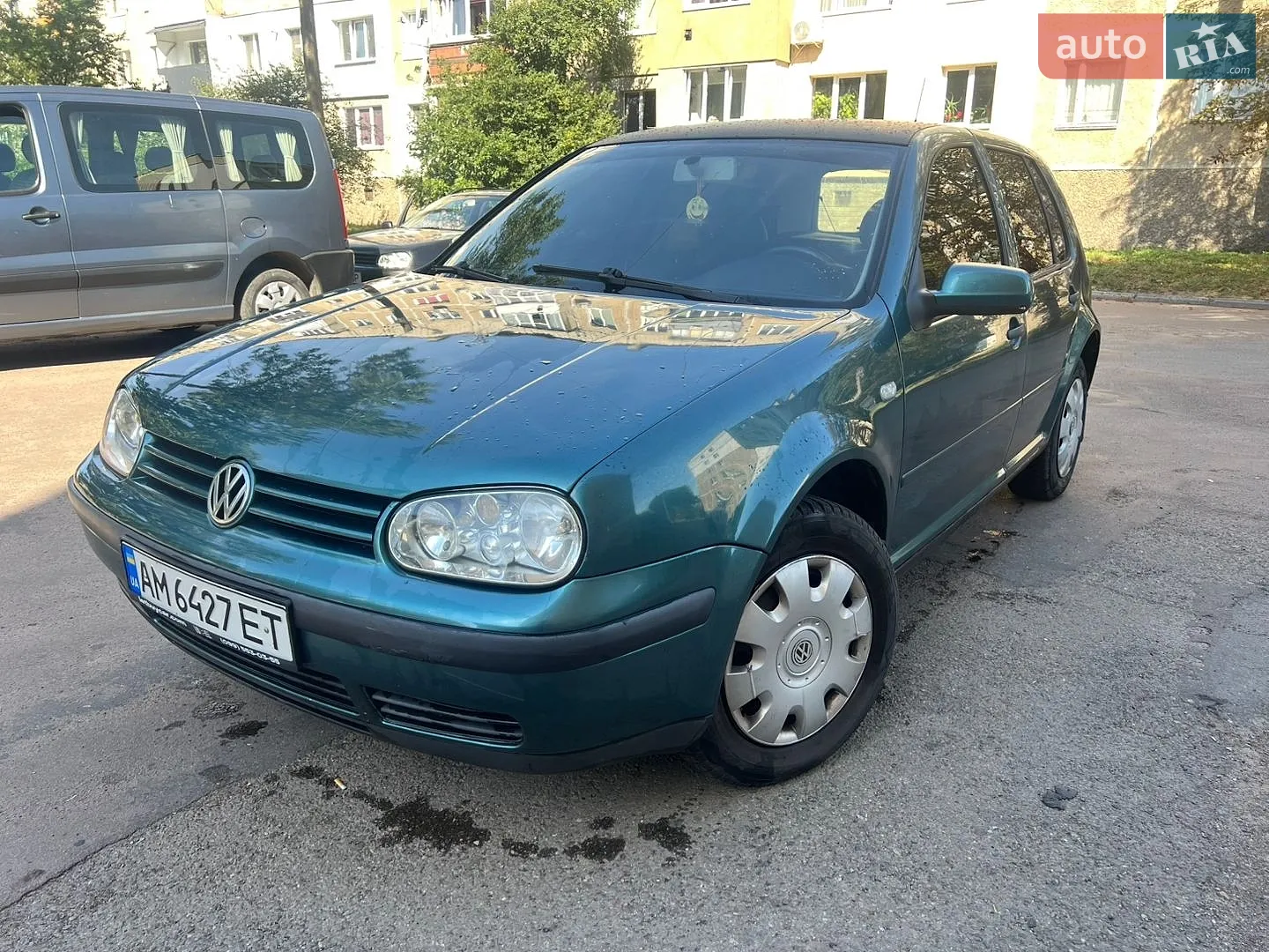Volkswagen Golf, 2003