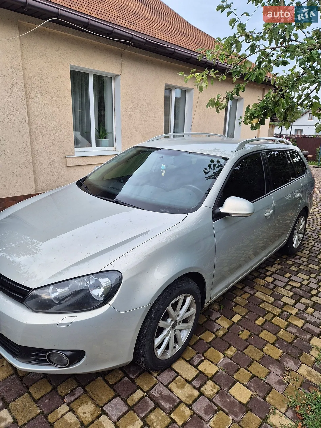 Volkswagen Golf, 2011