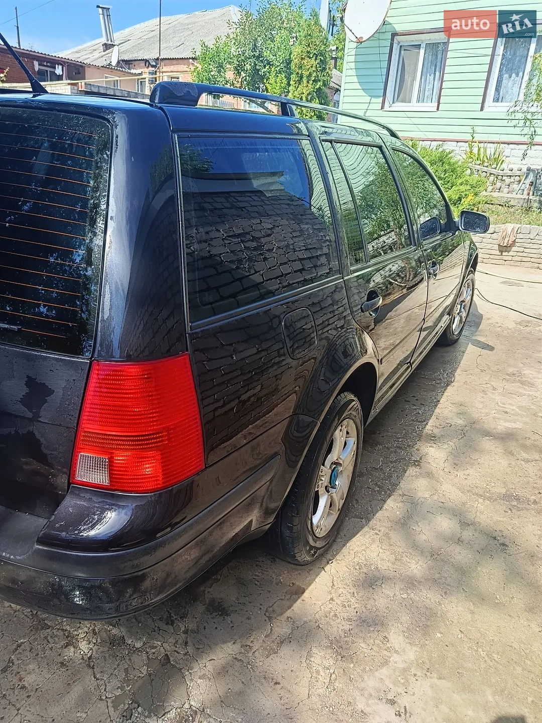 Volkswagen Golf, 2001