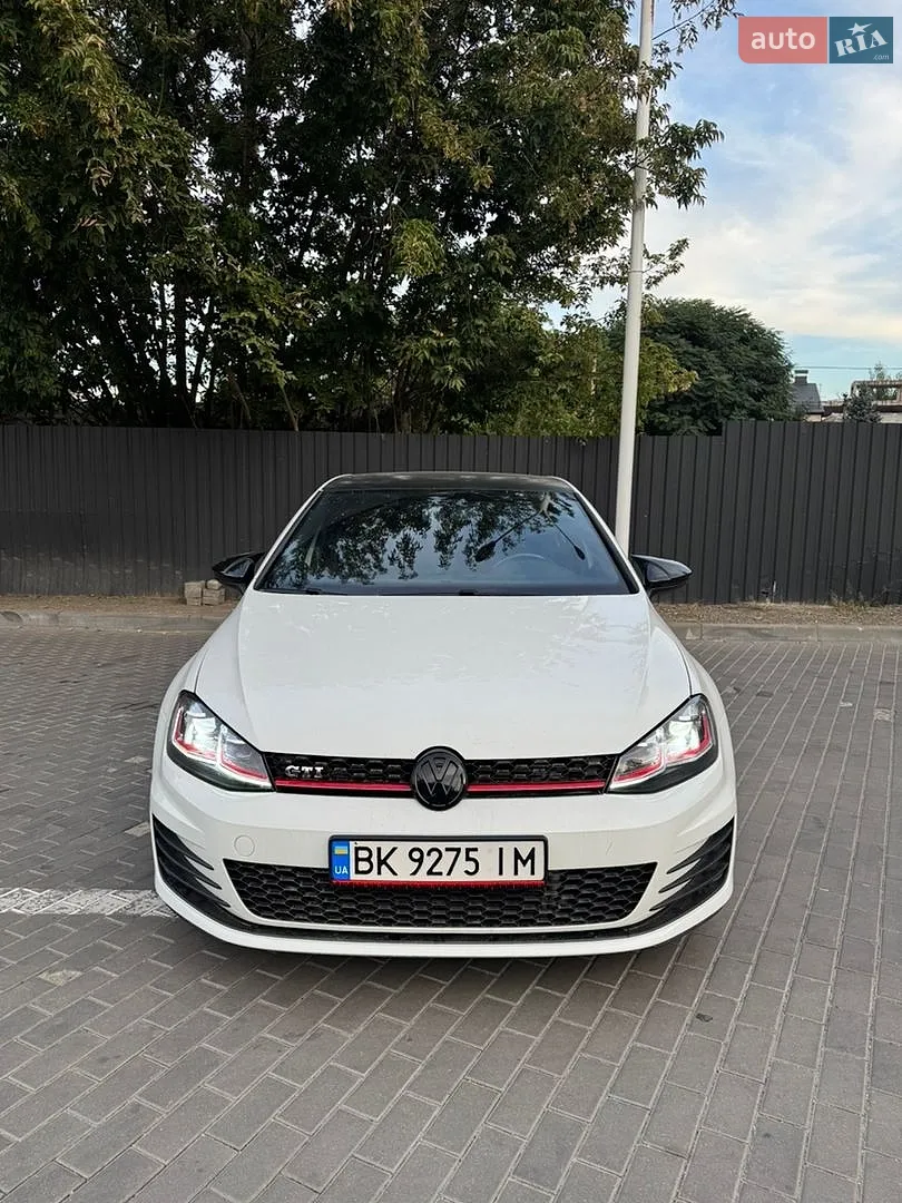 Volkswagen Golf, 2017