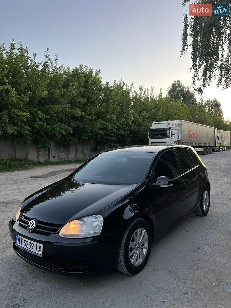 Volkswagen Golf, 2004