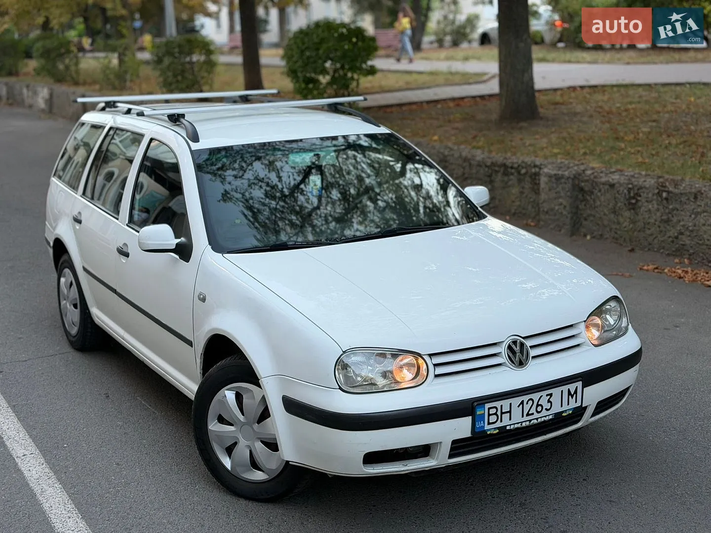 Volkswagen Golf, 2000