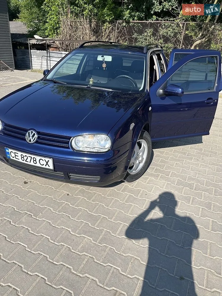 Volkswagen Golf, 2003
