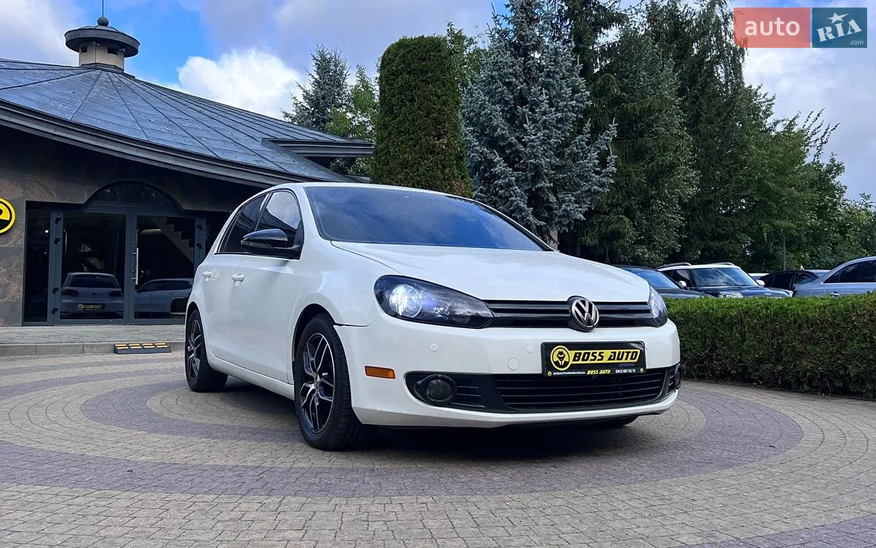 Volkswagen Golf, 2011