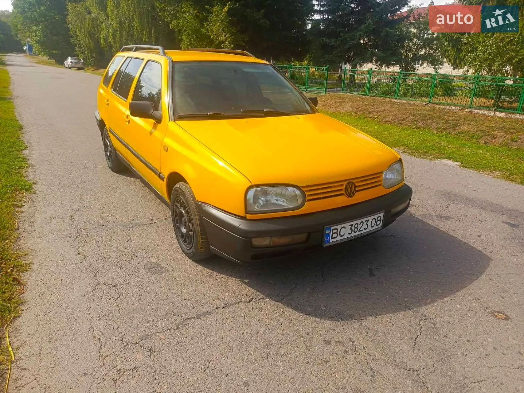 Volkswagen Golf, 1998