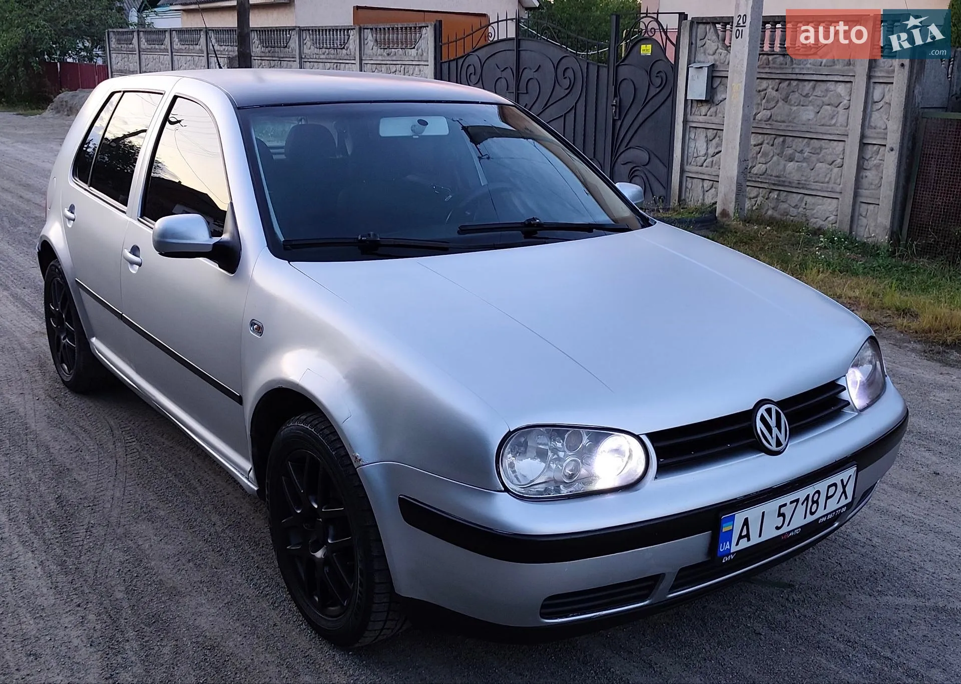 Volkswagen Golf, 2003