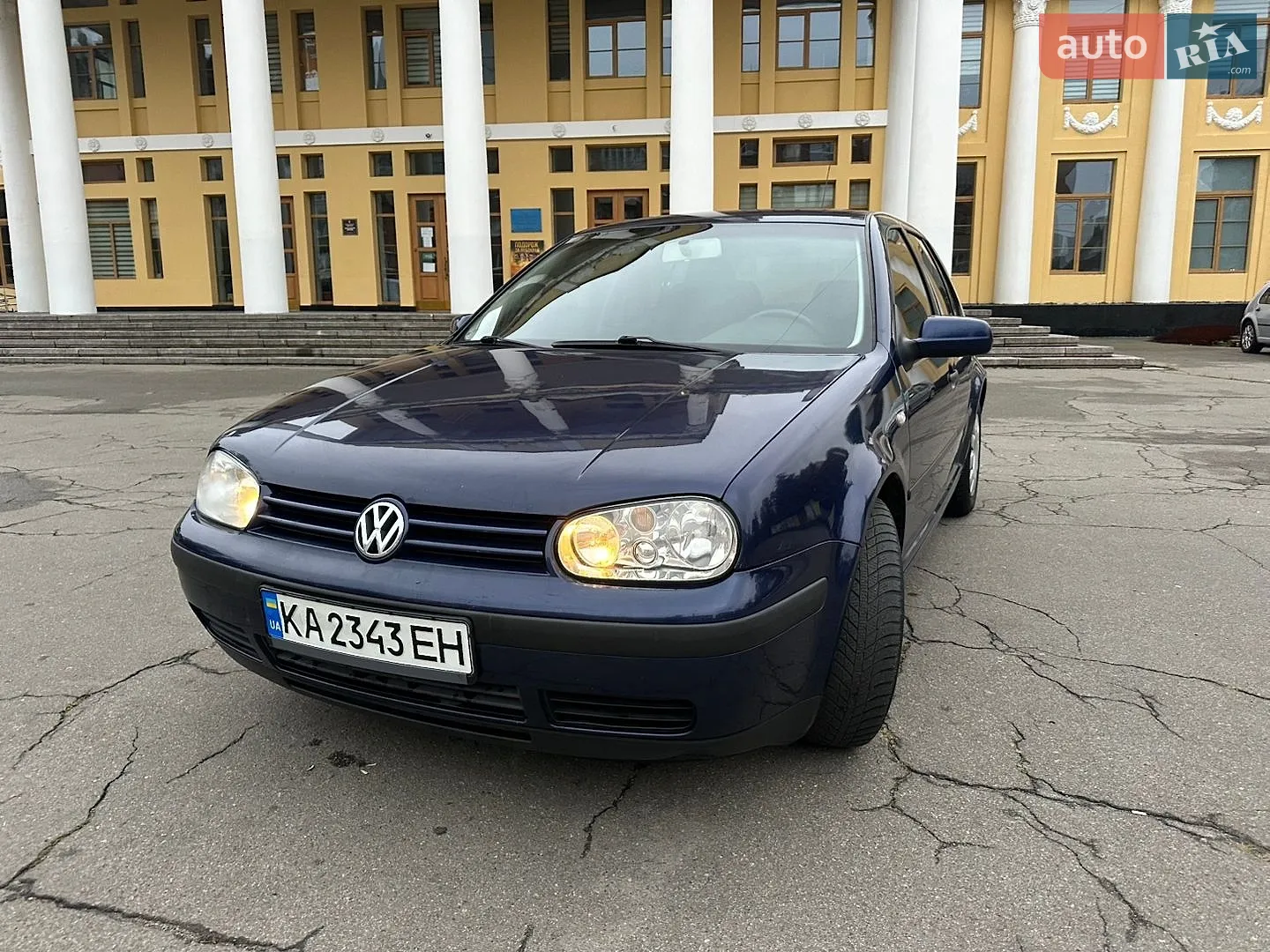 Volkswagen Golf, 2002