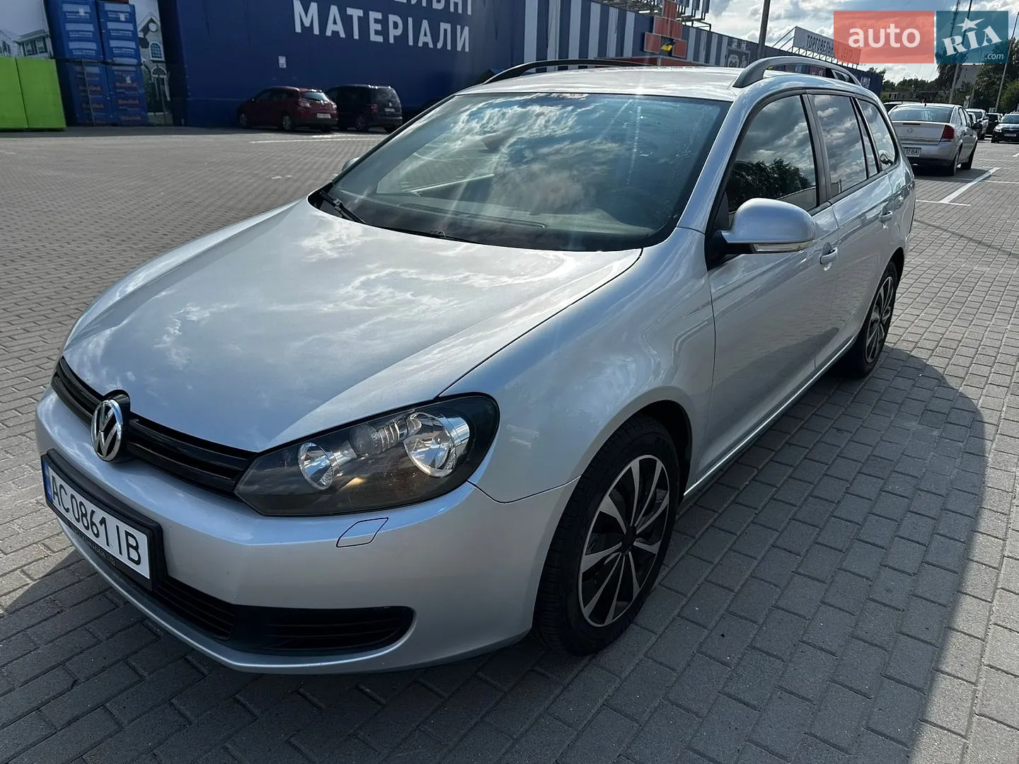 Volkswagen Golf, 2011