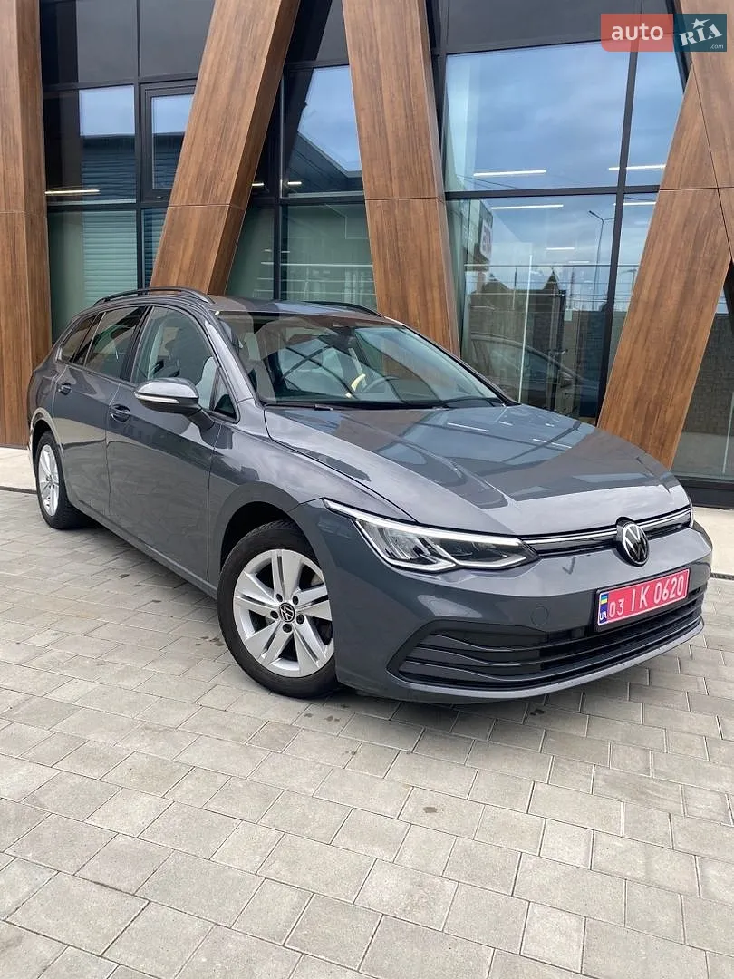 Volkswagen Golf, 2021