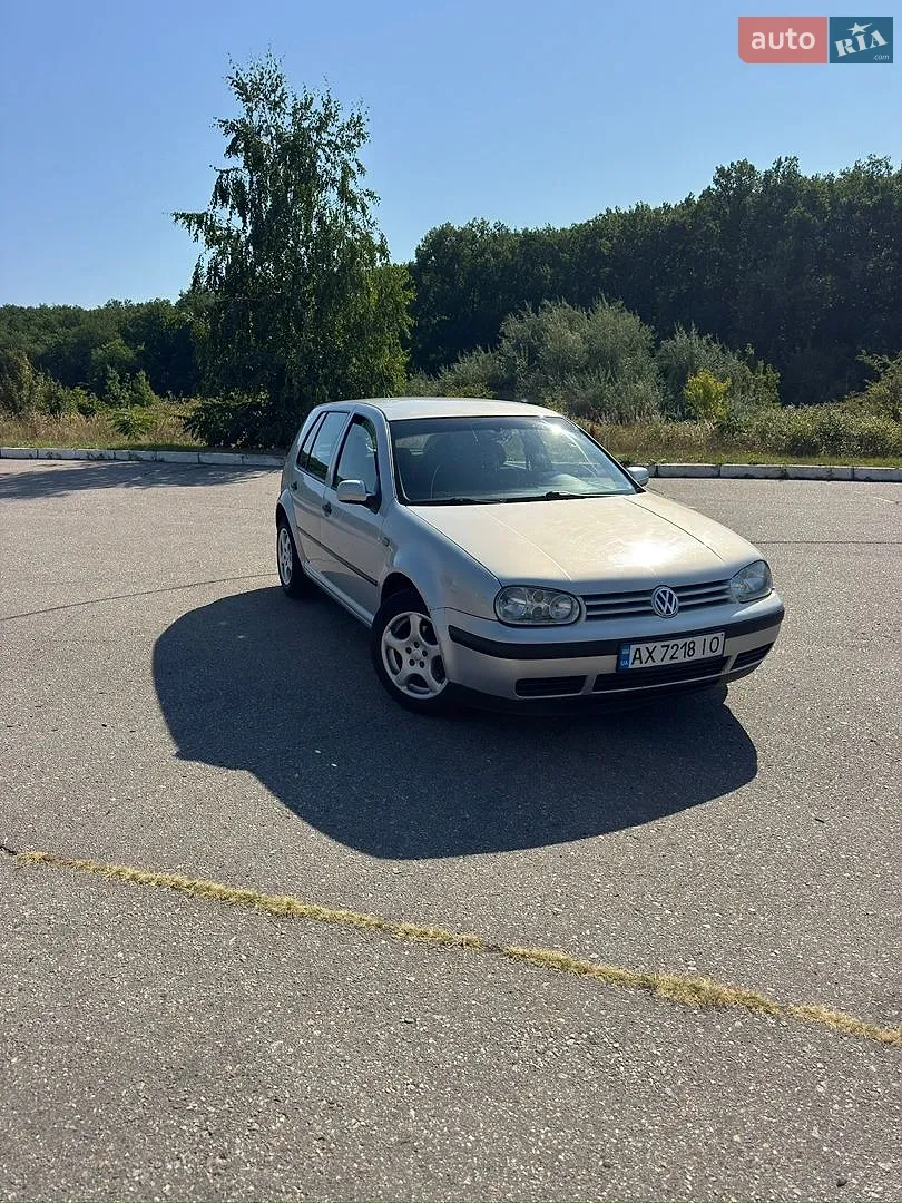 Volkswagen Golf, 1999