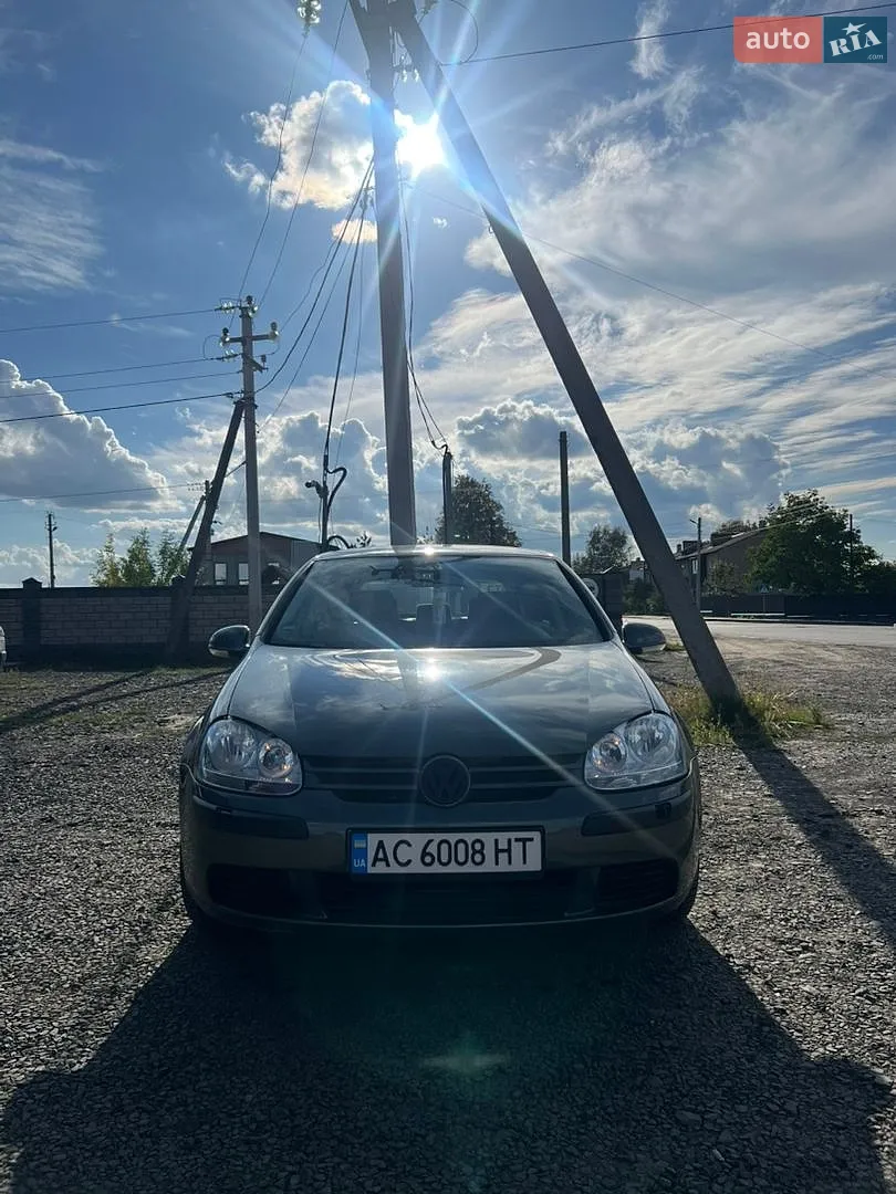 Volkswagen Golf 2005 — 1