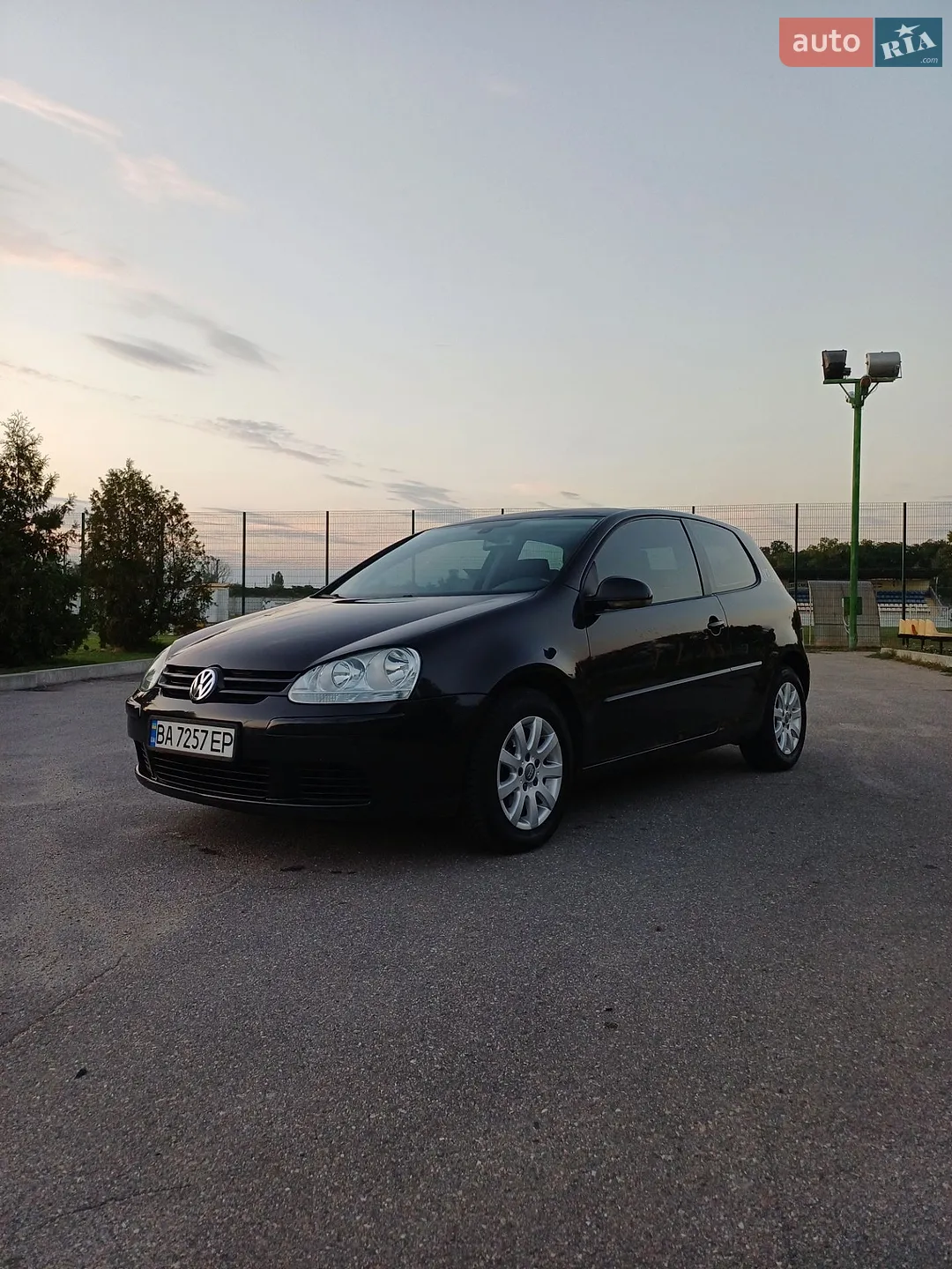 Volkswagen Golf, 2005