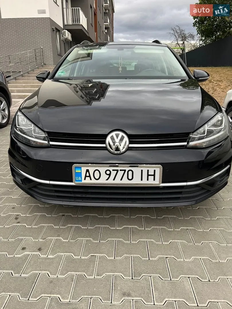 Volkswagen Golf, 2019