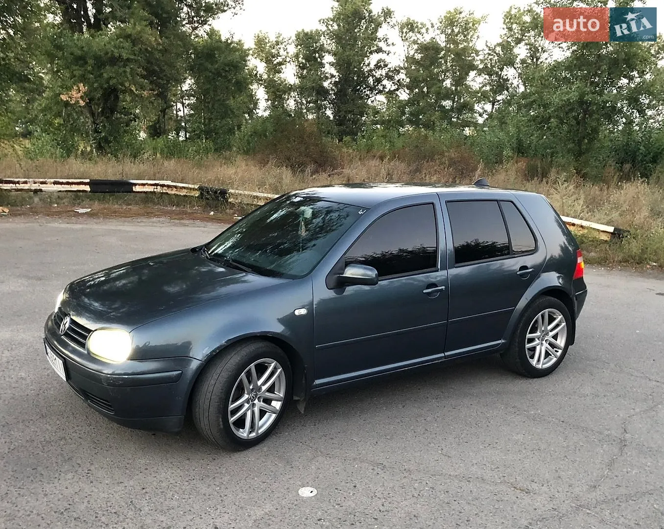 Volkswagen Golf, 2002