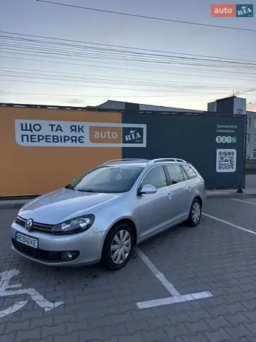 Volkswagen Golf, 2011