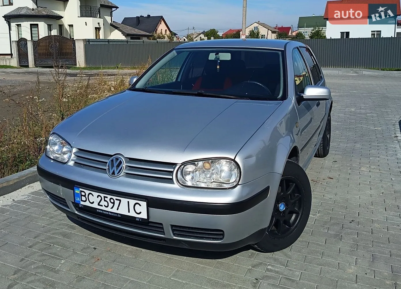 Volkswagen Golf, 2003